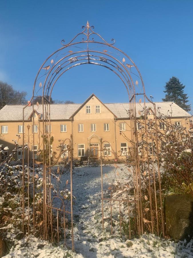 Ferienwohnung Gutshaus Zarnewanz Exterior foto